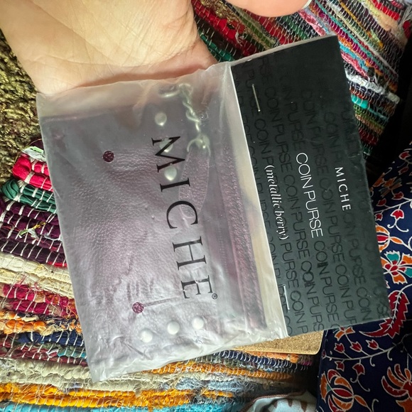 Miche Classic Base Bag Black Handbag Satchel Carabiners Retired with 5 Shells - Picture 8 of 15